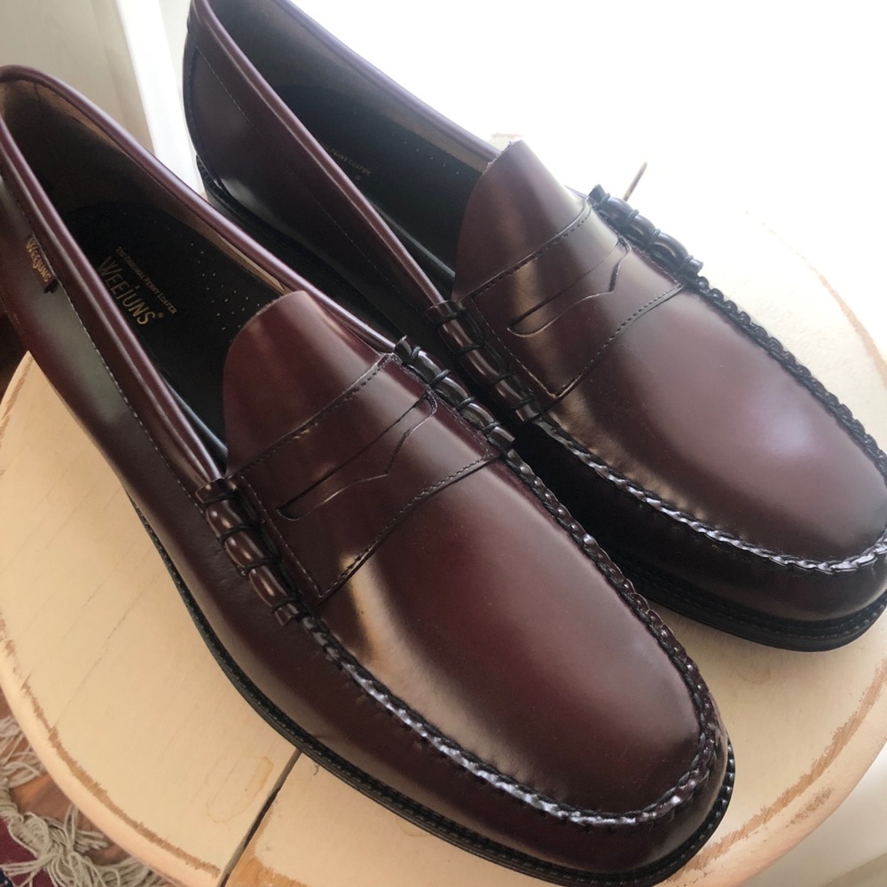 Weejuns G.H. Bass Co Larson Penny loafers